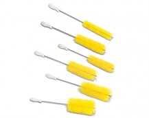 TWISTED  STAINLESS STEEL WIRE  BRUSH WITH DURABLE POLYPROPYLENE FIBER FILL, POLYPROPYLENE HANDLE