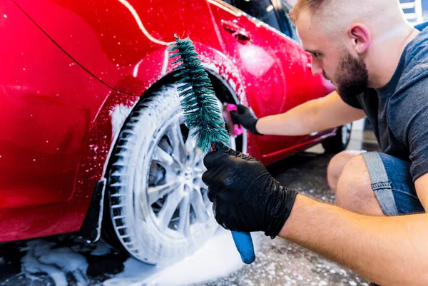 Why Every Car Owner Need a Quality Wheel Cleaning Brush?